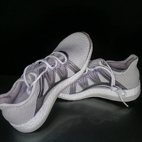 Women Pure Boost Xpose (Size 9) - Picture 5 of 8